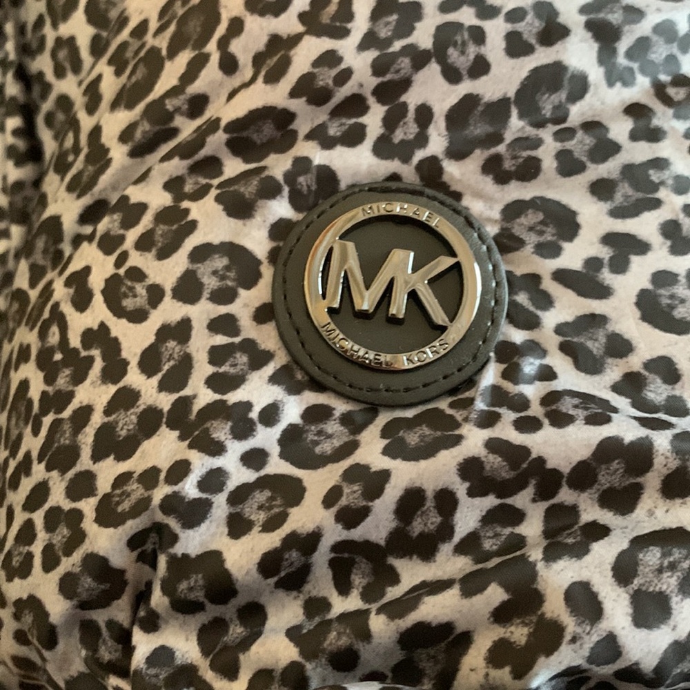 MK Puffer Coat Size S - Picture 8 of 8